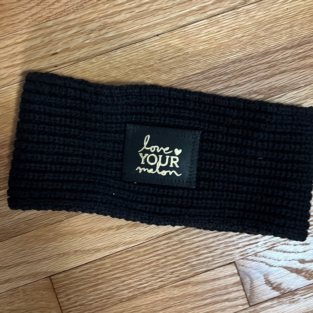 Ove your melon ear band